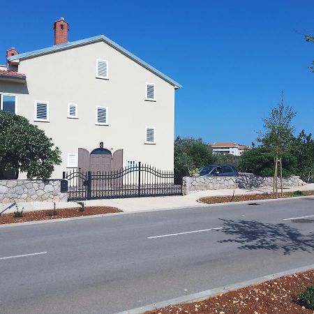 Apartments Rea Cres Εξωτερικό φωτογραφία