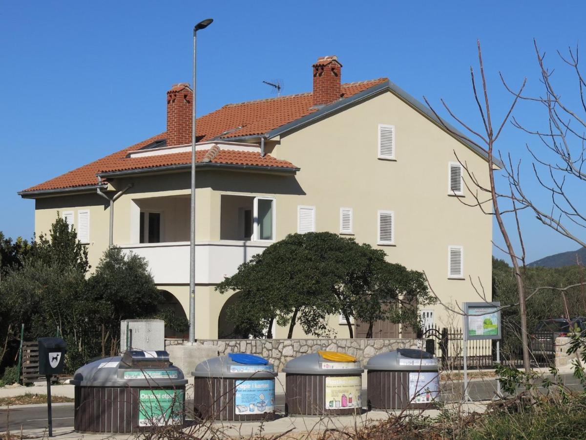 Apartments Rea Cres Εξωτερικό φωτογραφία
