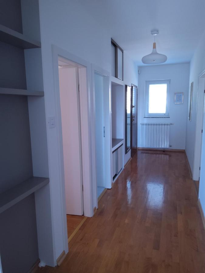 Apartments Rea Cres Εξωτερικό φωτογραφία