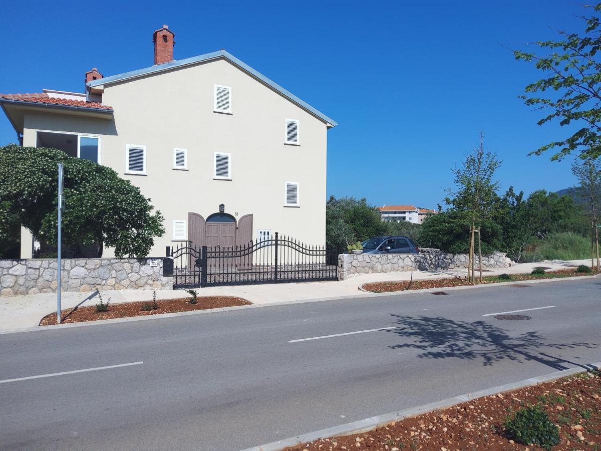 Apartments Rea Cres Εξωτερικό φωτογραφία