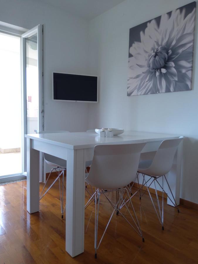 Apartments Rea Cres Εξωτερικό φωτογραφία